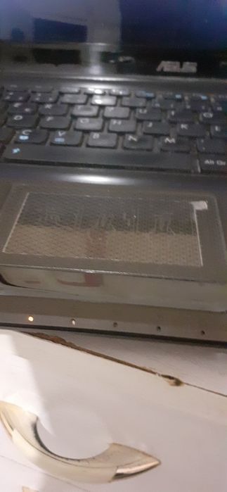 Portatil Asus i3 350m