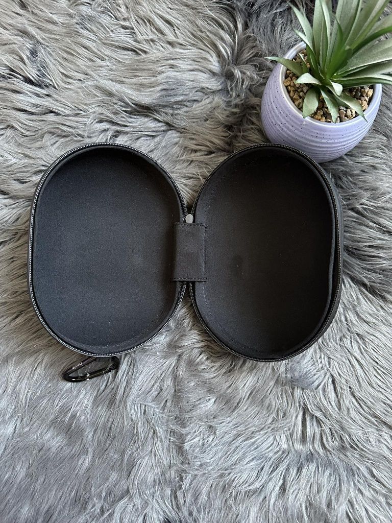 Etui na słuchawki Apple Beats Studio3 ANC