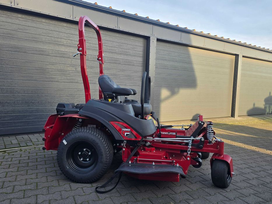 Kosiarka Zero Skręt Ferris ISX800 do dużych powierzchni  Marcinkowscy