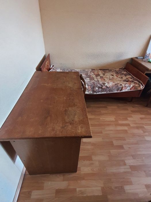 Здам ліжко- місце для дівчини по вудиці Пирогова