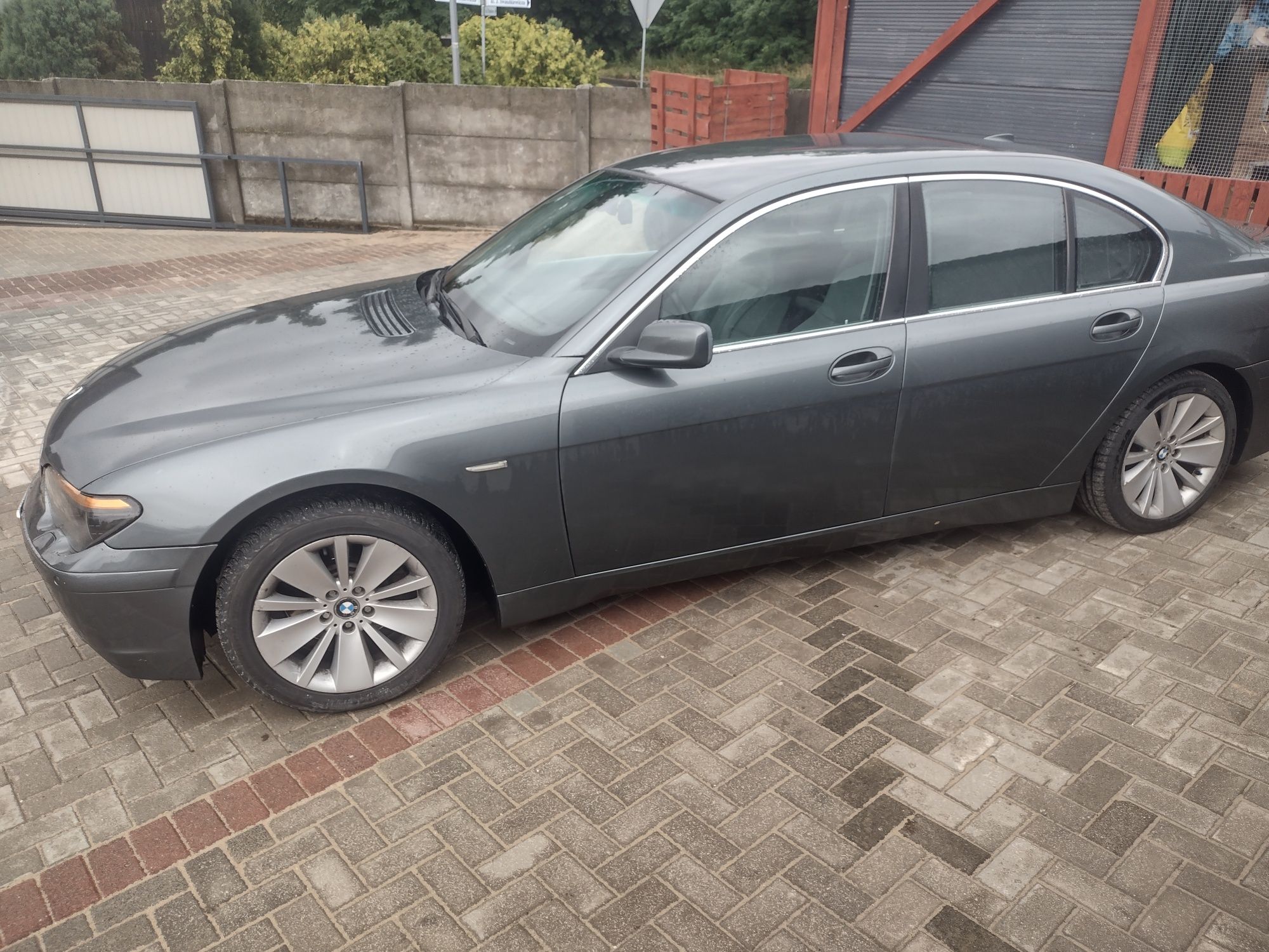 BMW E65 4.4v8 zamiana