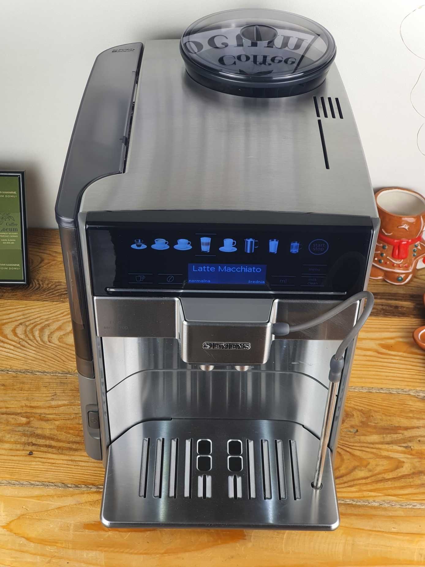 Solidny ekspres do kawy Siemens EQ.6 s700 z gwarancją! po serwisie