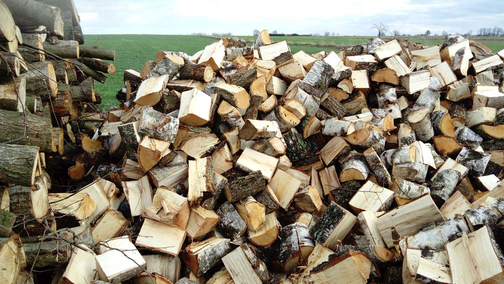 drewno  kominkowe oraz opałowe