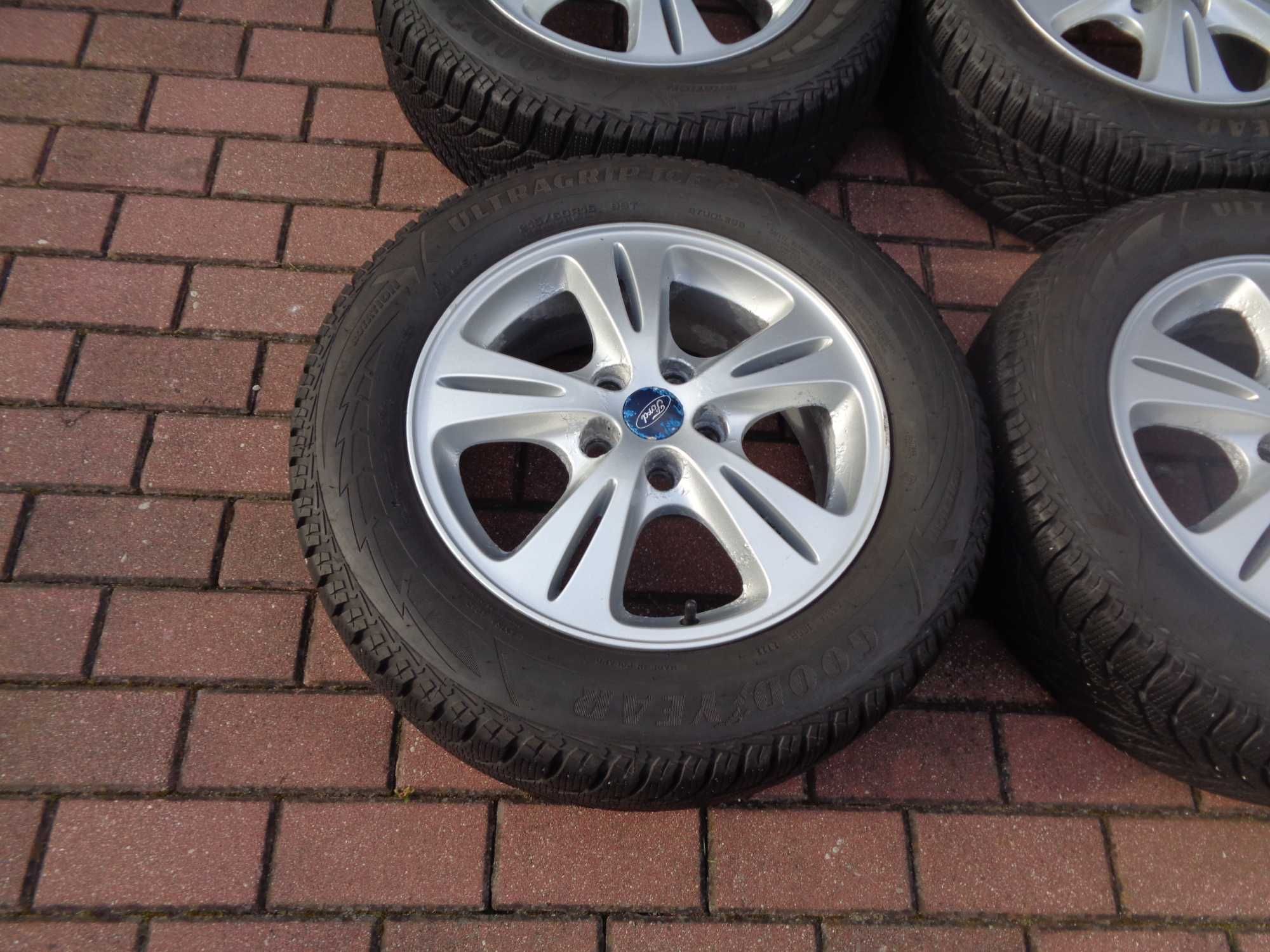 Alufelgi 16 Ford S-Max C-Max Mondeo z oponami zimowymi 22r wys 7mm ORG