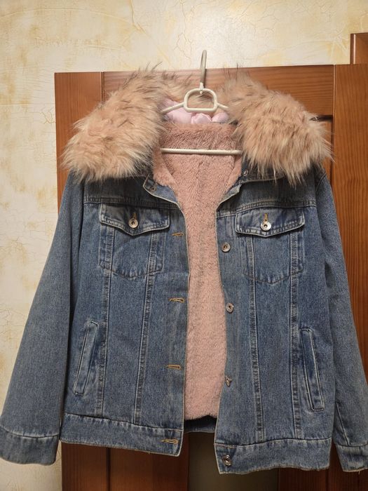 Джинсовая куртка