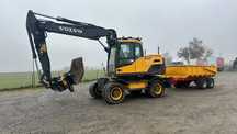 Volvo EW160D  titrator, GPS, 3 lyzki, przyczepa Zadbana