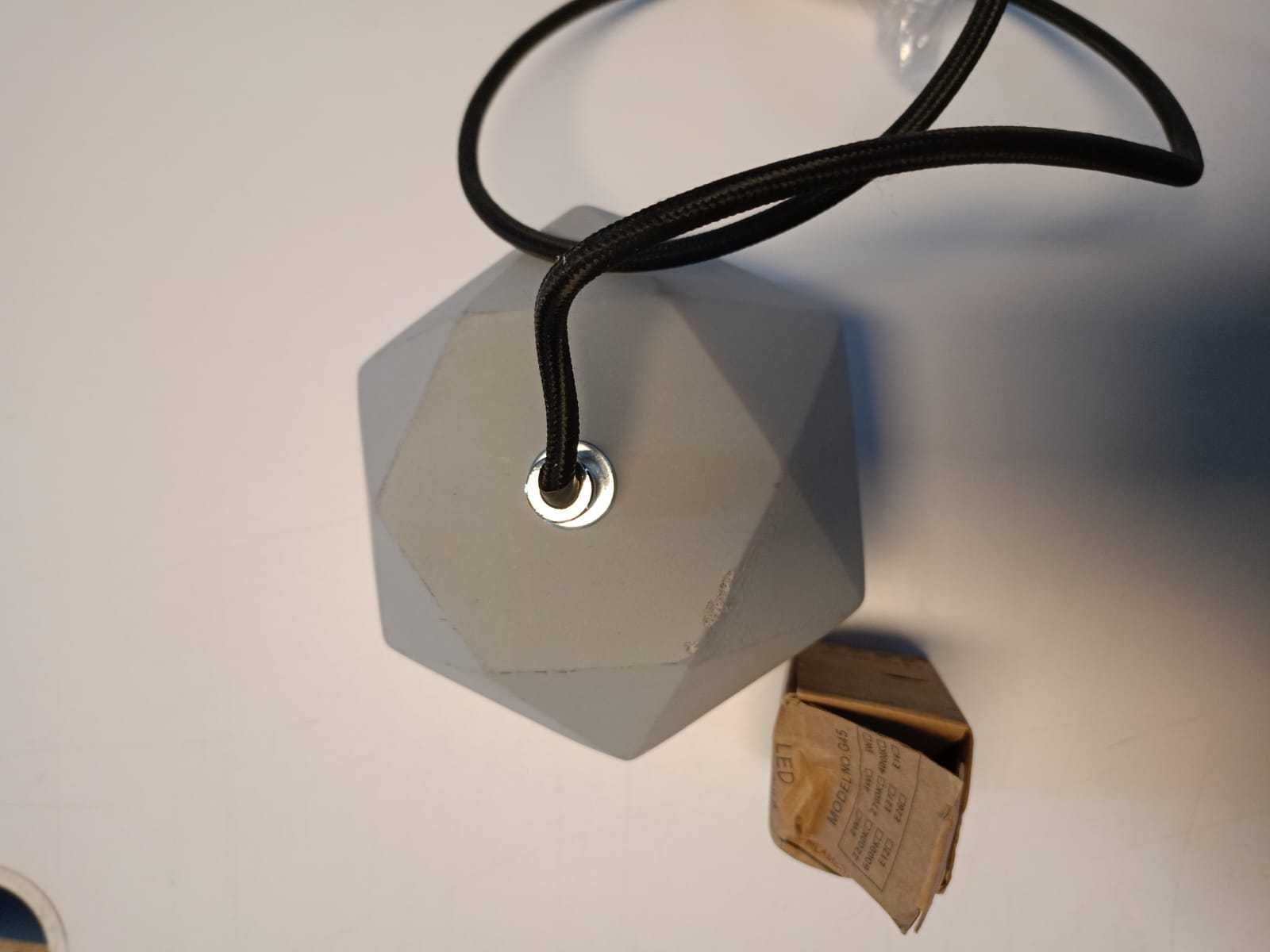 Lampa wisząca nowoczesna