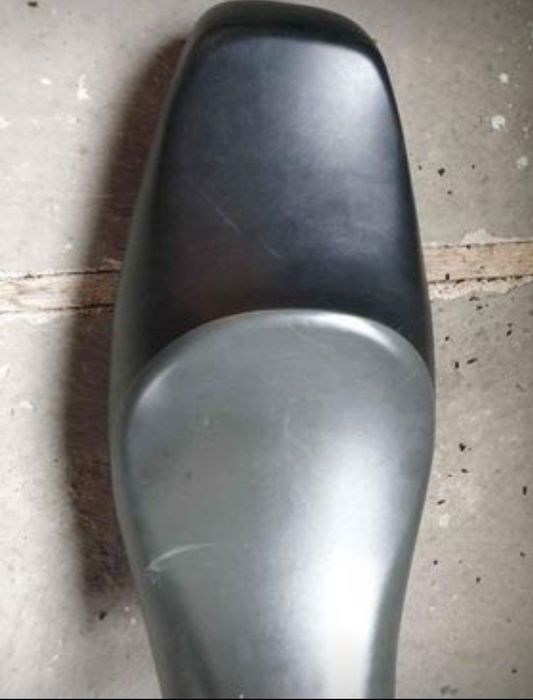 Siedzenie kanapa Kawasaki Gtr 1400