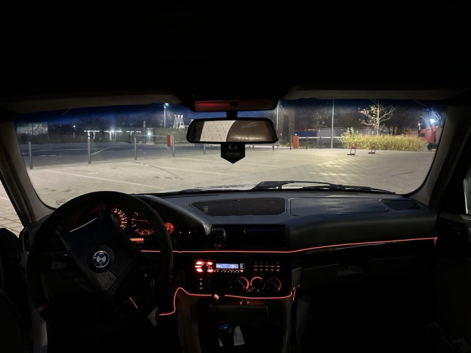 Продам BMW E34 M50B25