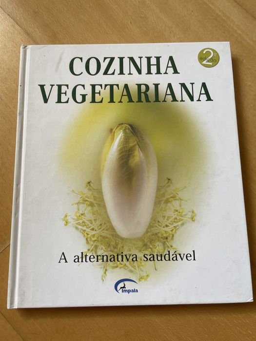 Livros - Cozinha vegetariana e 200 saladas