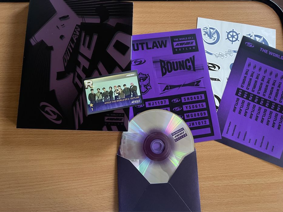 Ateez álbum “The world ep.2: outlaw” (kpop)