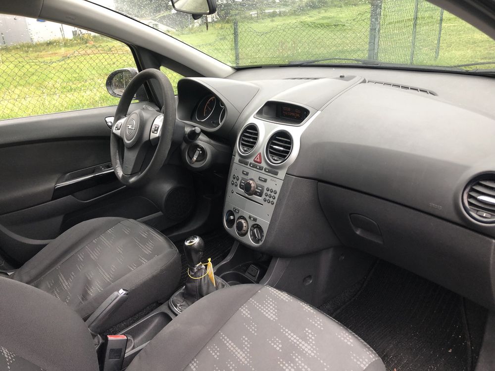 Opel corsa 1.3 cdti 185.000 km
