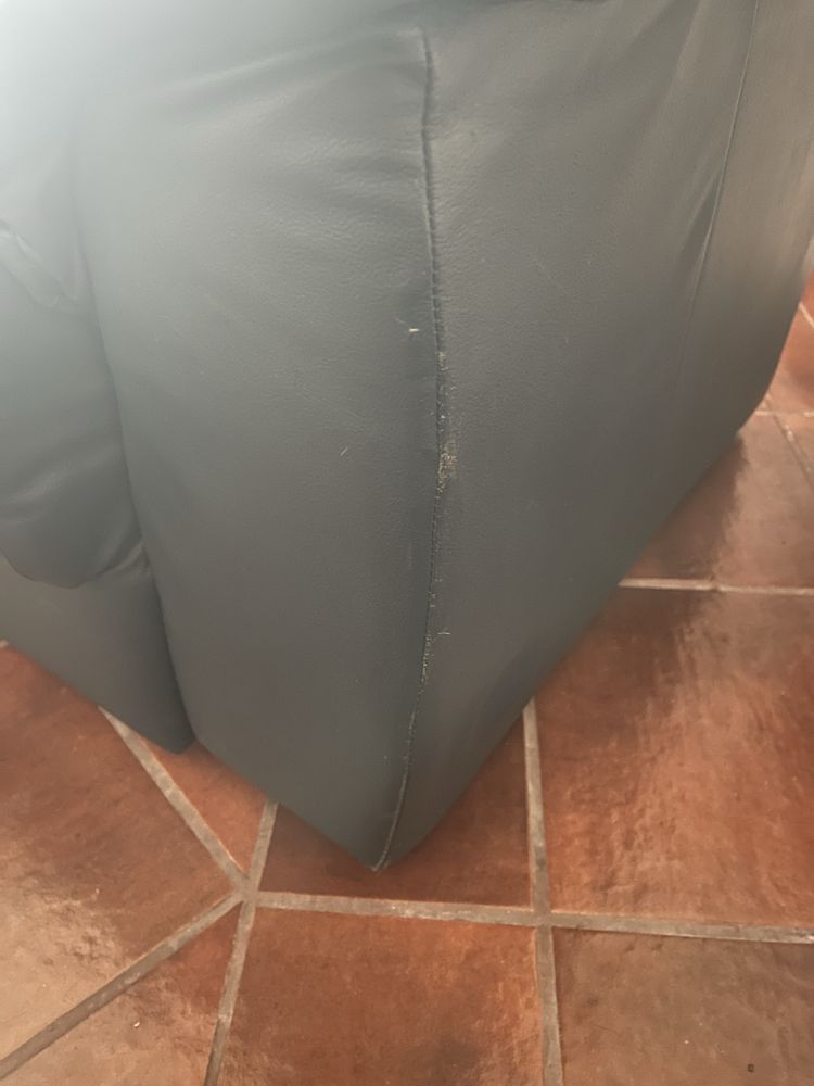 Sofás em pele, conjunto ou separado
