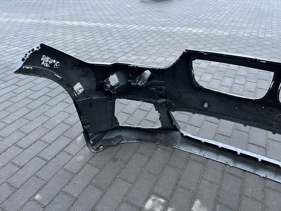 Бампер M BMW X1 F48 В НАЯВНОСТІ бампер перед БМВ Х1 Ф48 жалюзи ДОРЕСТ