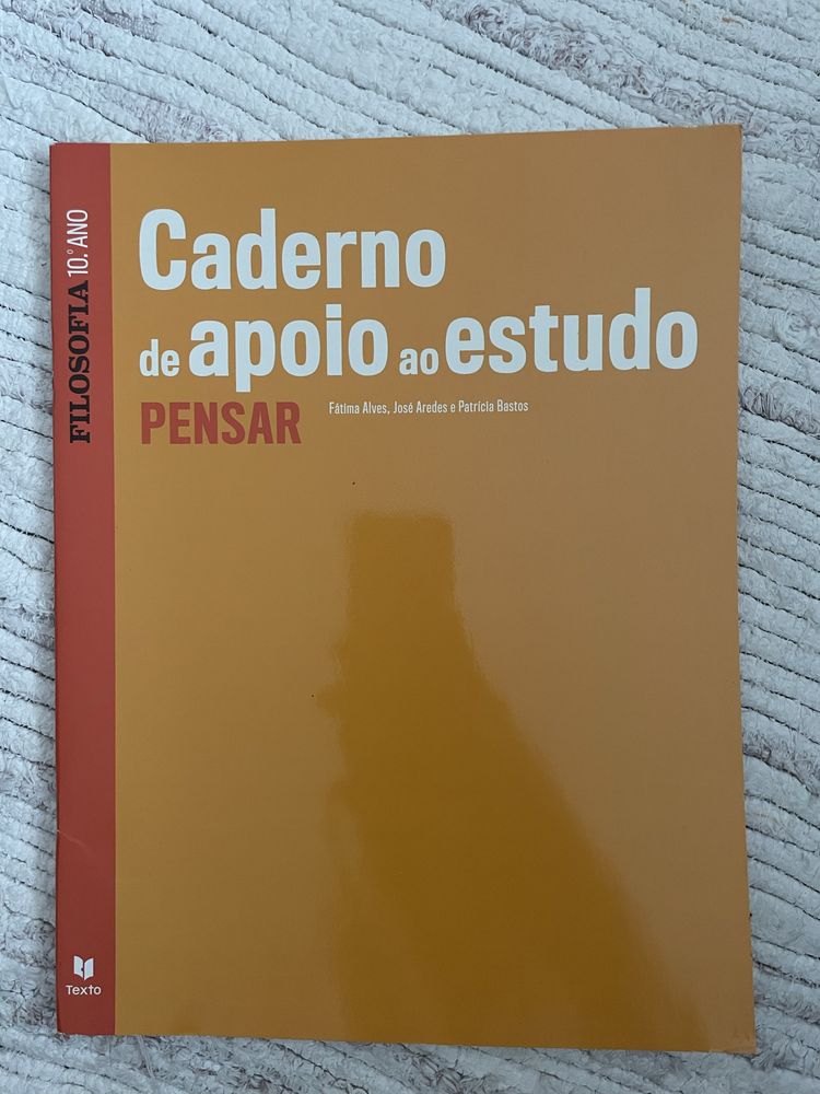 Caderno de atividades e caderno ap ao estudo Pensar Filosofia 10°ano