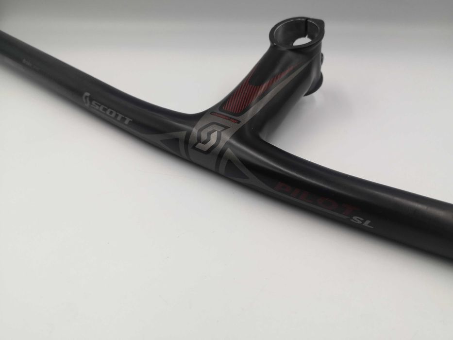 Zintegrowana kierownica SCOTT Pilot SL carbon