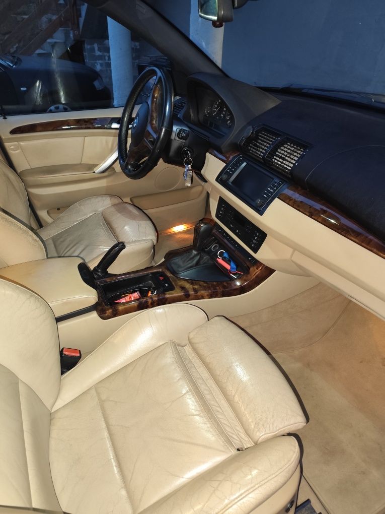 BMW e53 4.4 V8 LPG