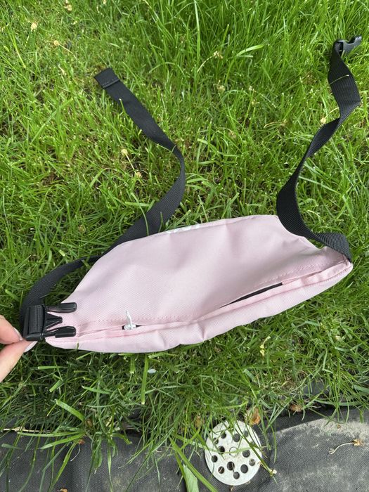 Бананка Levi’s жіноча