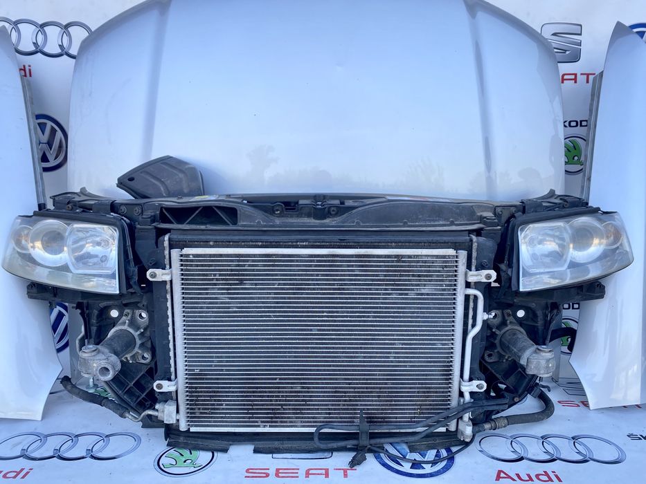 Бампер телевізор фара капот радіатор крило дифузор Audi A4 B6 Ауді A4