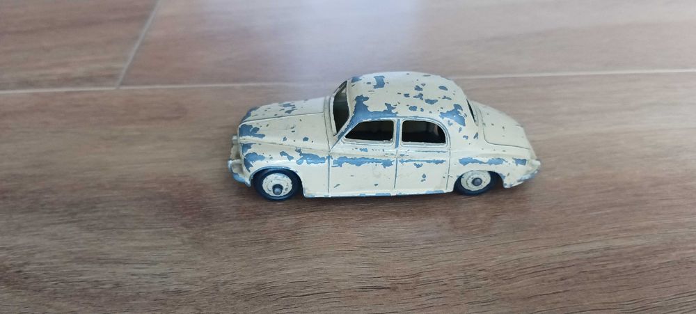 Rover 75 DINKY TOYS  #ref 140