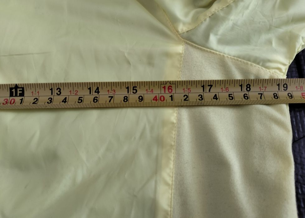 Kurtka wiatrówka damska sportowa Crivit żółta - rozmiar 36