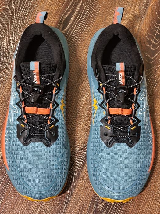 Оригінал 100%  чоловічі кросівки asics gel-trabuco 13  euro 46