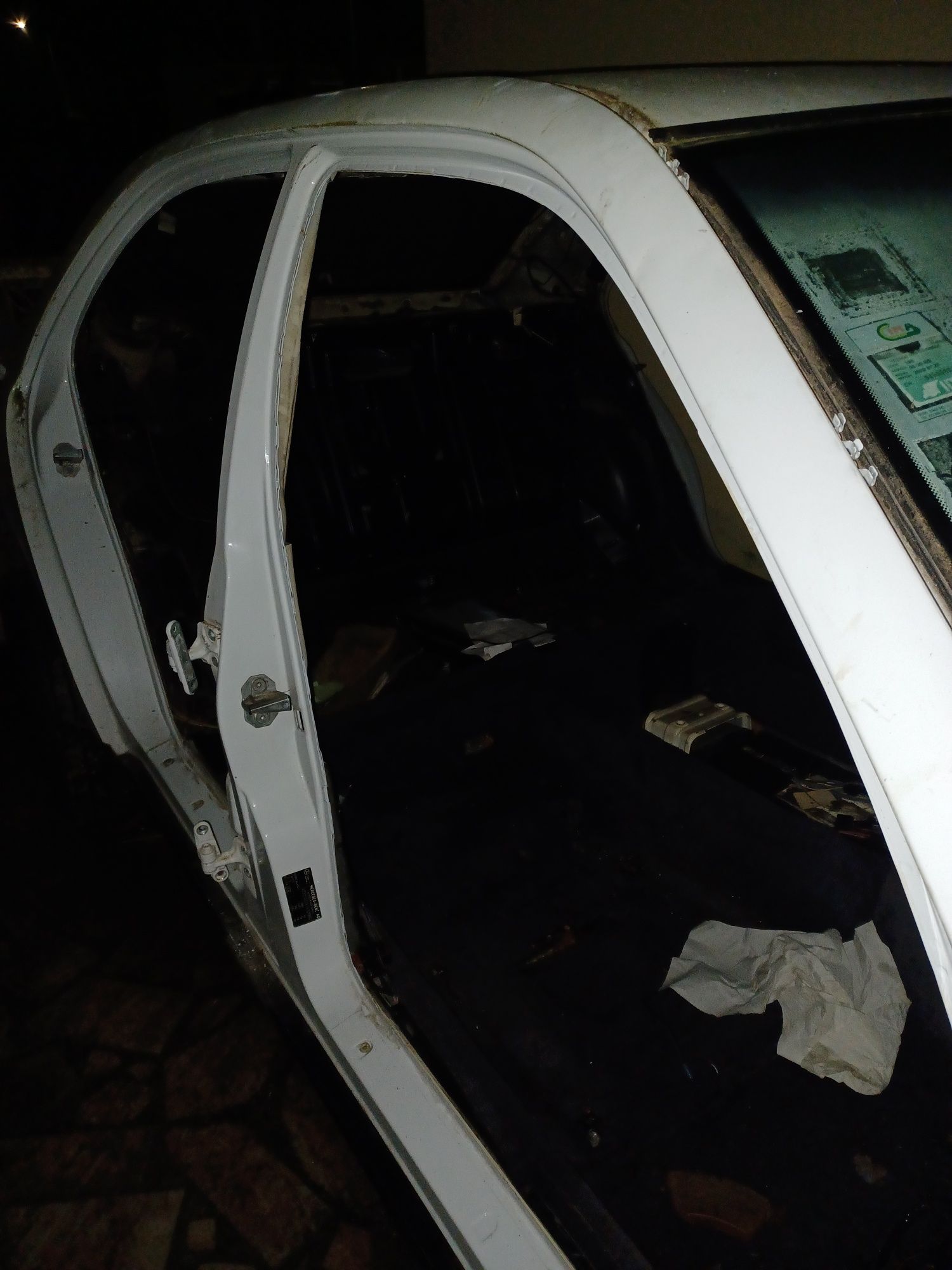 Carroçaria Mercedes-Benz classe E 220 w210