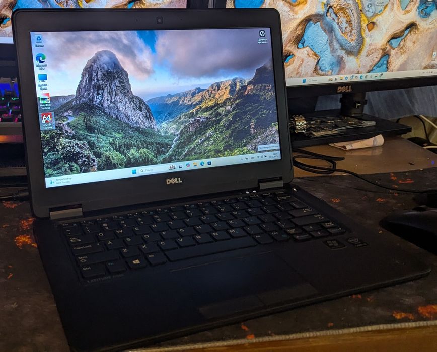 Dell Latitude E7250 i5-5300u/8 ram/128 ssd