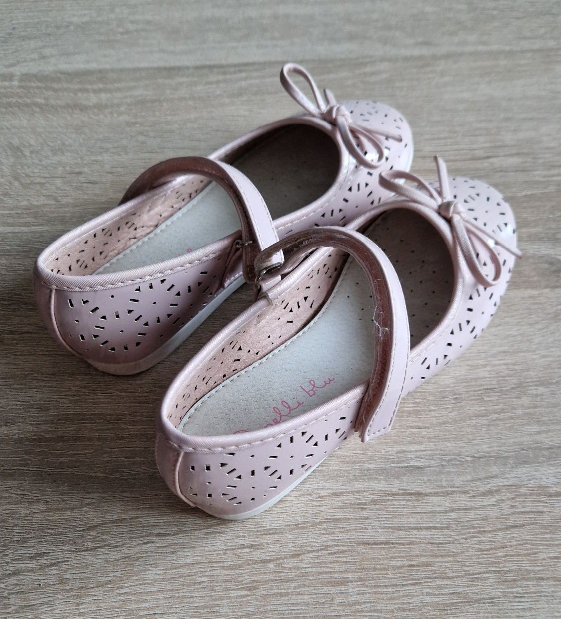 Buty balerinki, ażurowe, jasny róż Nelli blu r.28