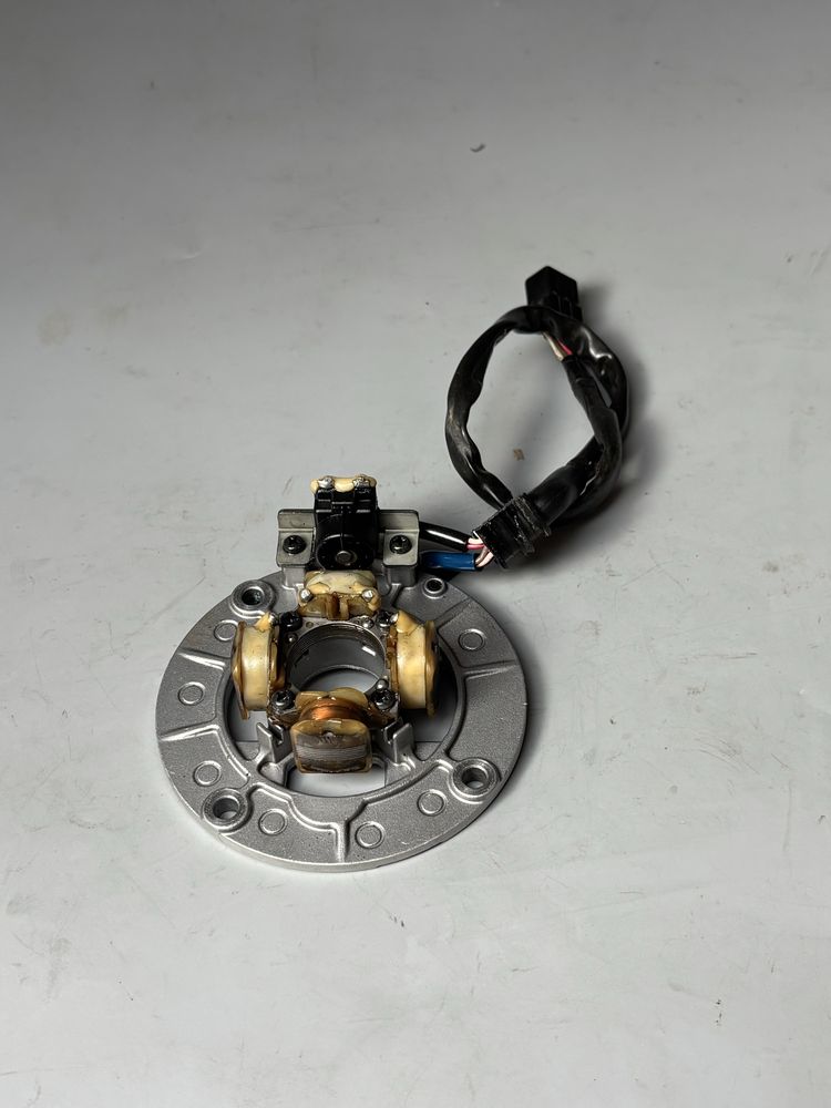 Stator Stojan Alternator Iskrownik YAMAHA YZF250 R 02-13