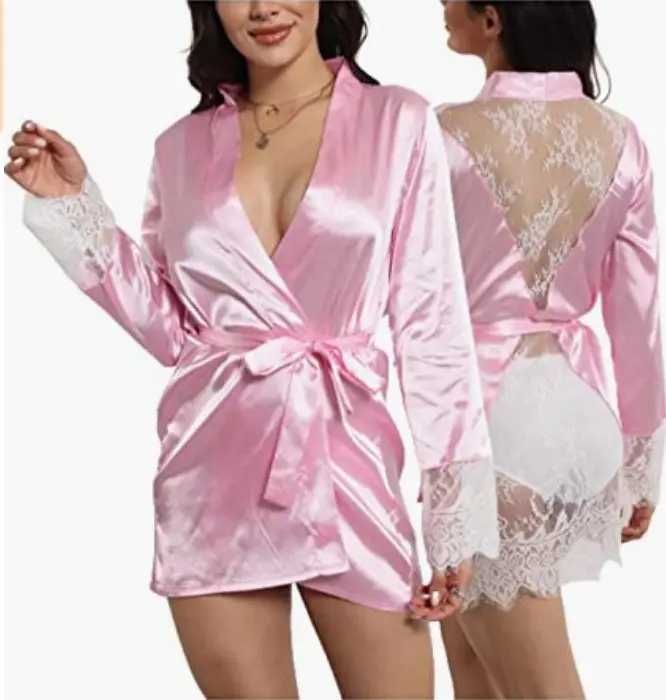 Атласний халат з відкритою спинкою