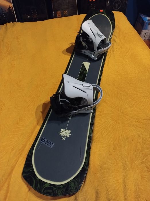 Zestaw Snowboard Rome Ravine 155 cm + Wiązania Jones Mercury M 40-43