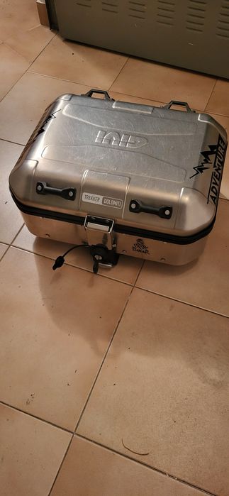 Top case Givi trekker