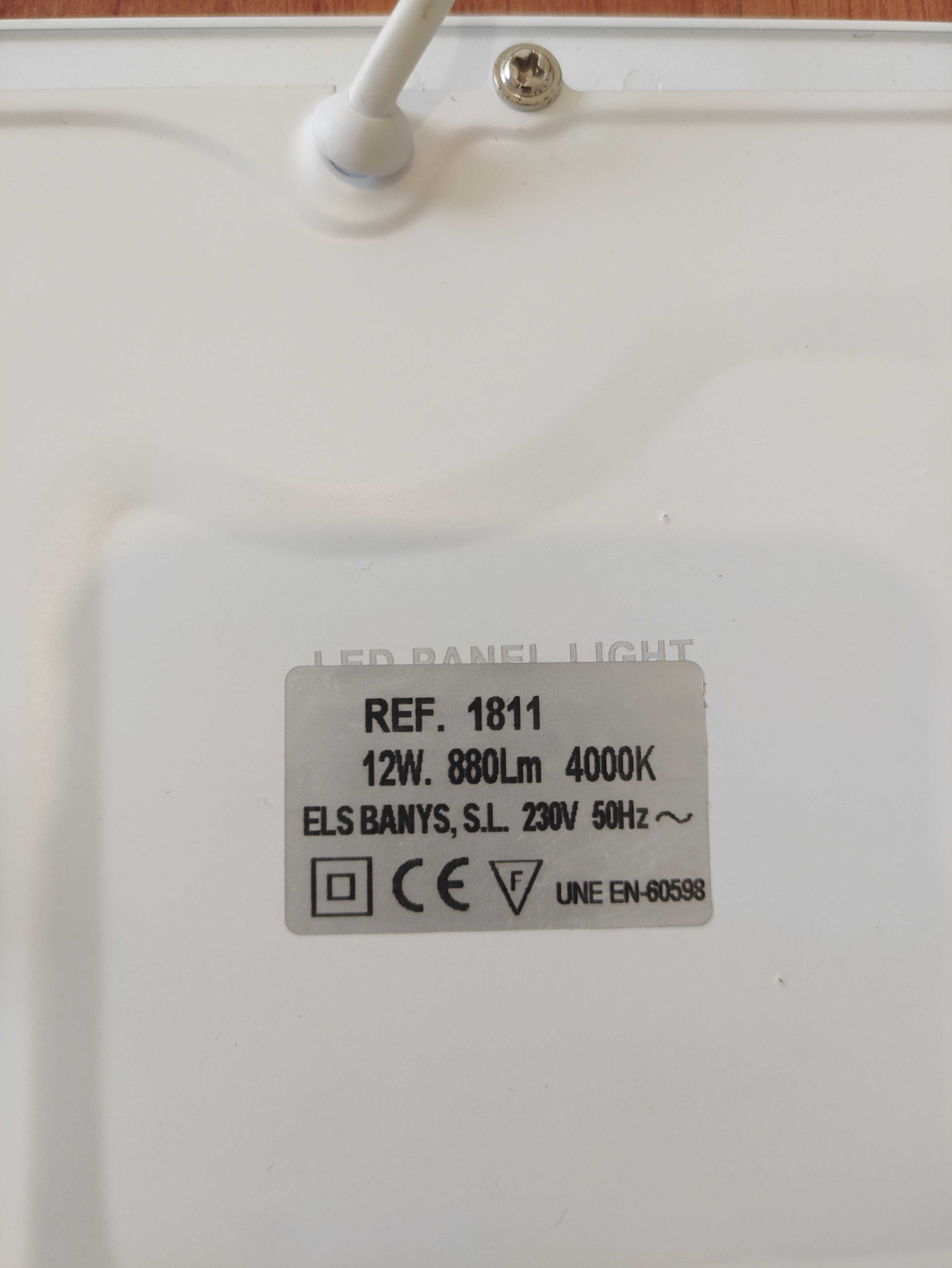 3 Painéis LED quadrados de embutir