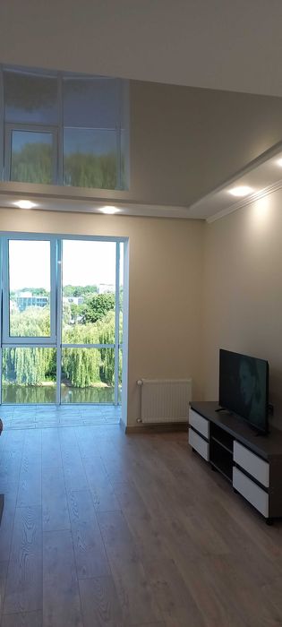 Квартира Погодинно/Подобово. Новобудова біля центру!