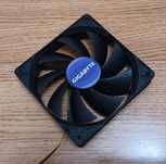 Ventoinhas Gigabyte de 120mm