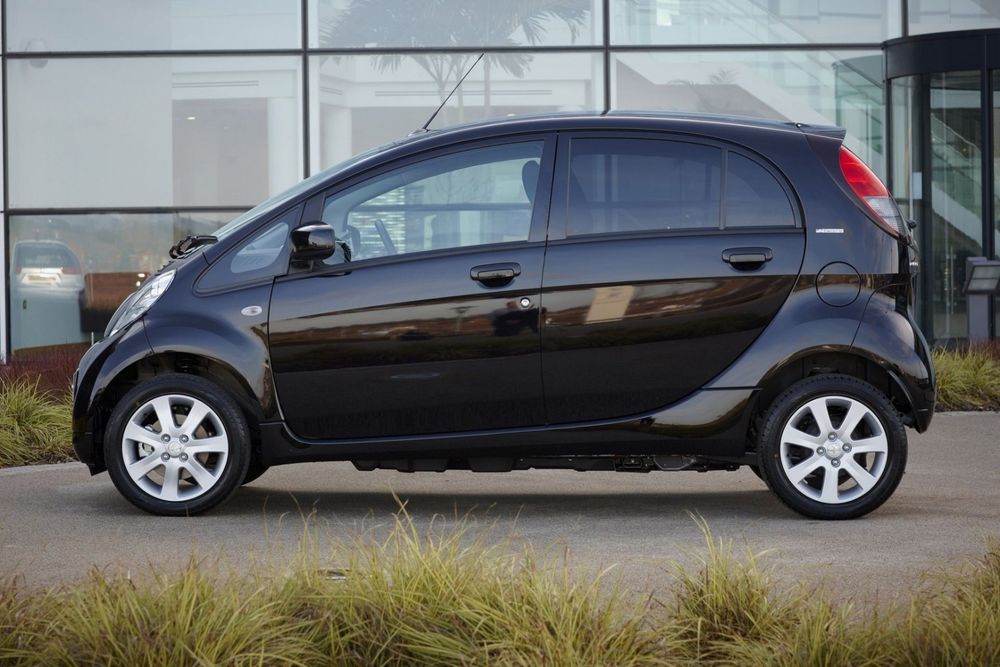 розбираю c zero ion i-miev розробка шрот запчастини