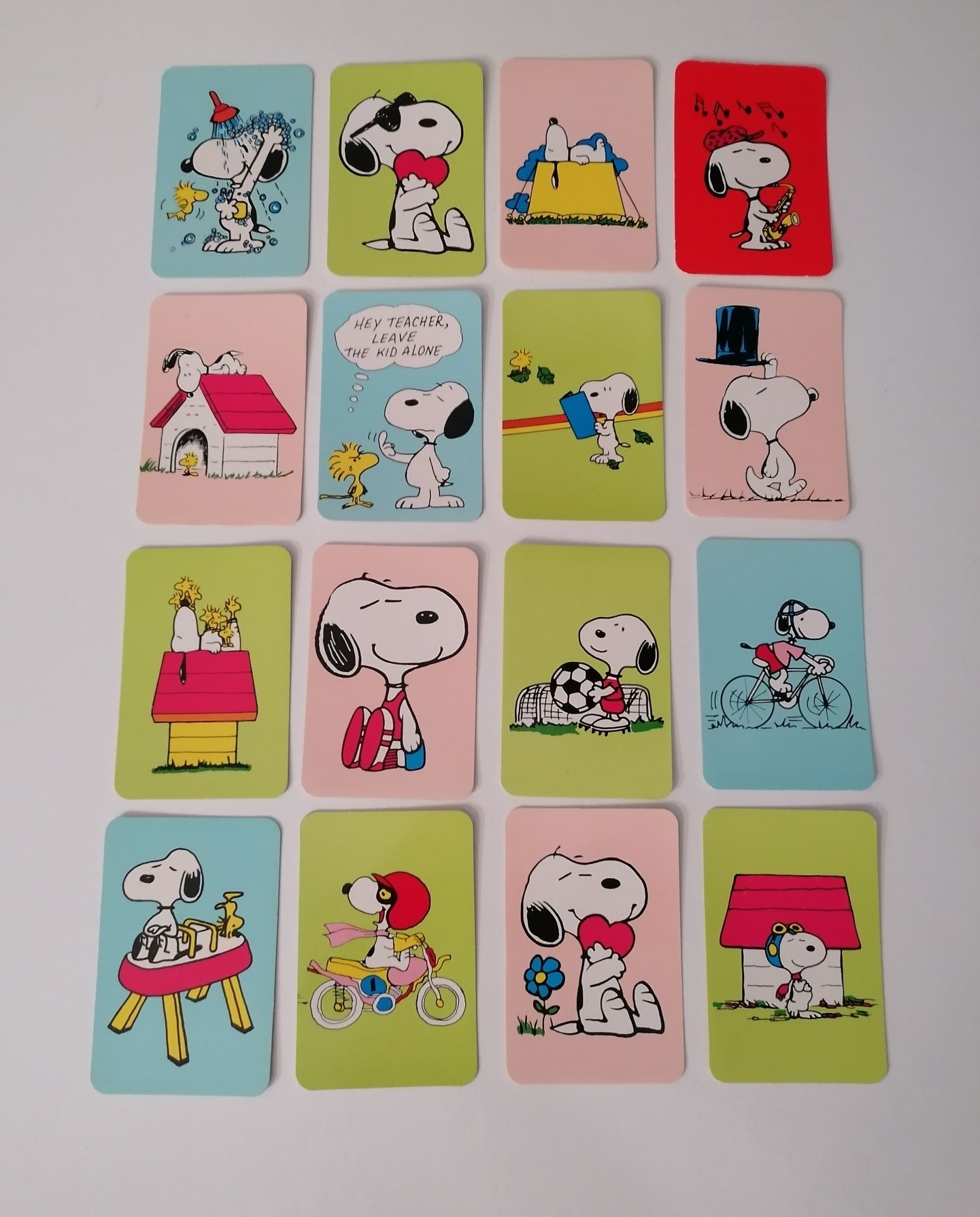 Série de 16 calendários de 1985 do Snoopy