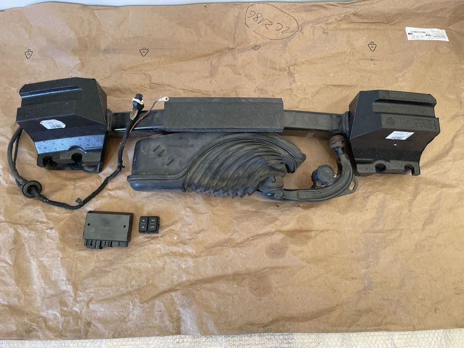 Audi Q7 4M hak holowniczy