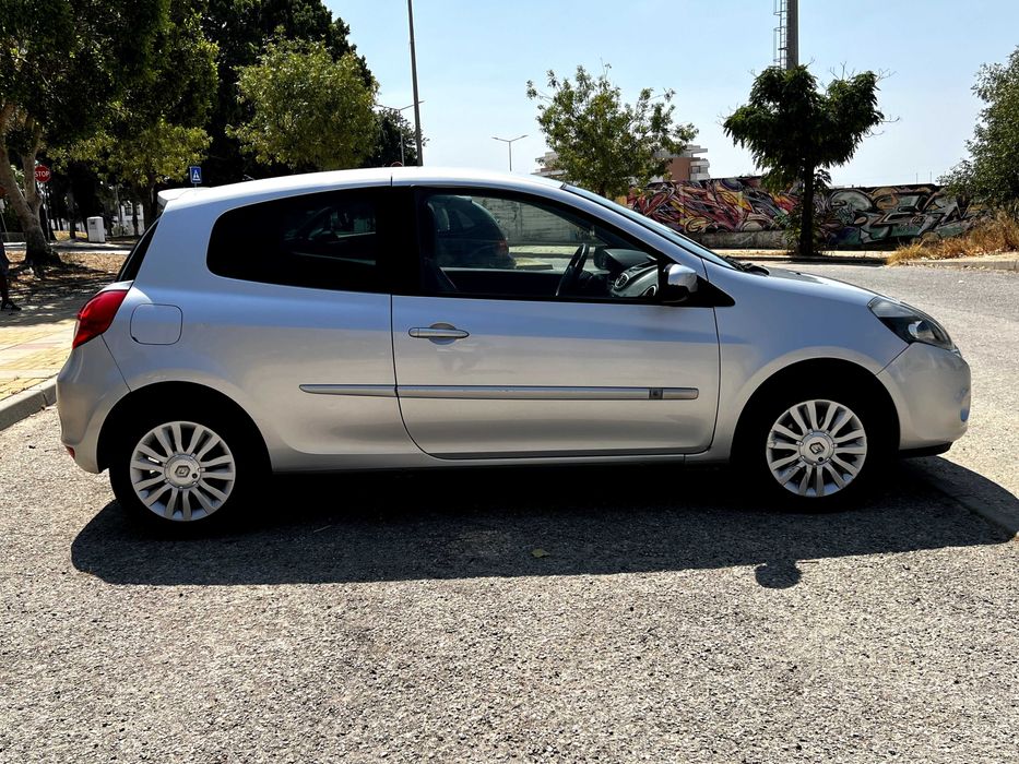 Renault Clio 1.2  2011