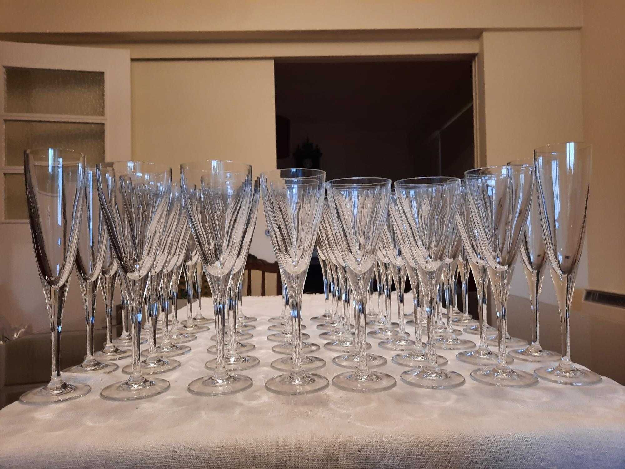 Serviço de copos de mesa