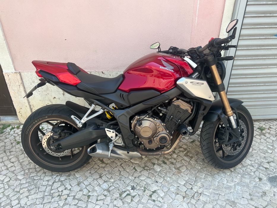Honda CB650R 35kw deslimitada
