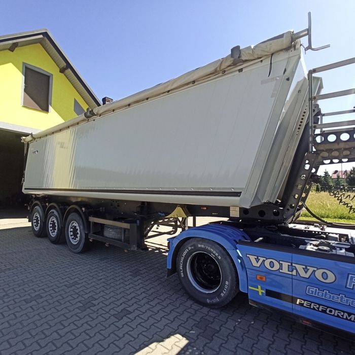 Naczepa wywrotka schmitz 40m3