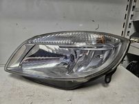 Lampa przednia Skoda Fabia II Roomster Europa
