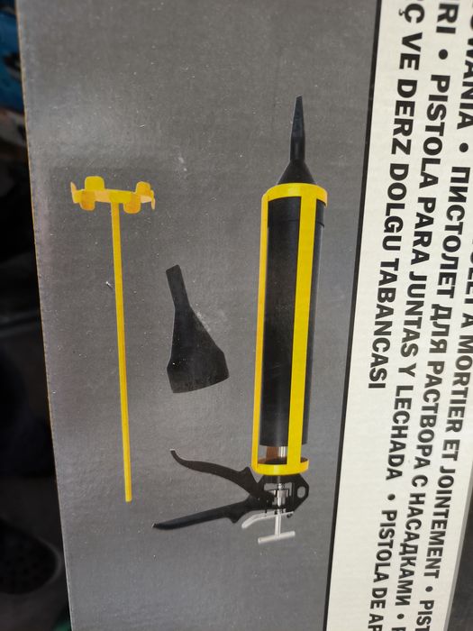 Pistolet do fugowania i spoinowania Wyciskacz do mas Diall