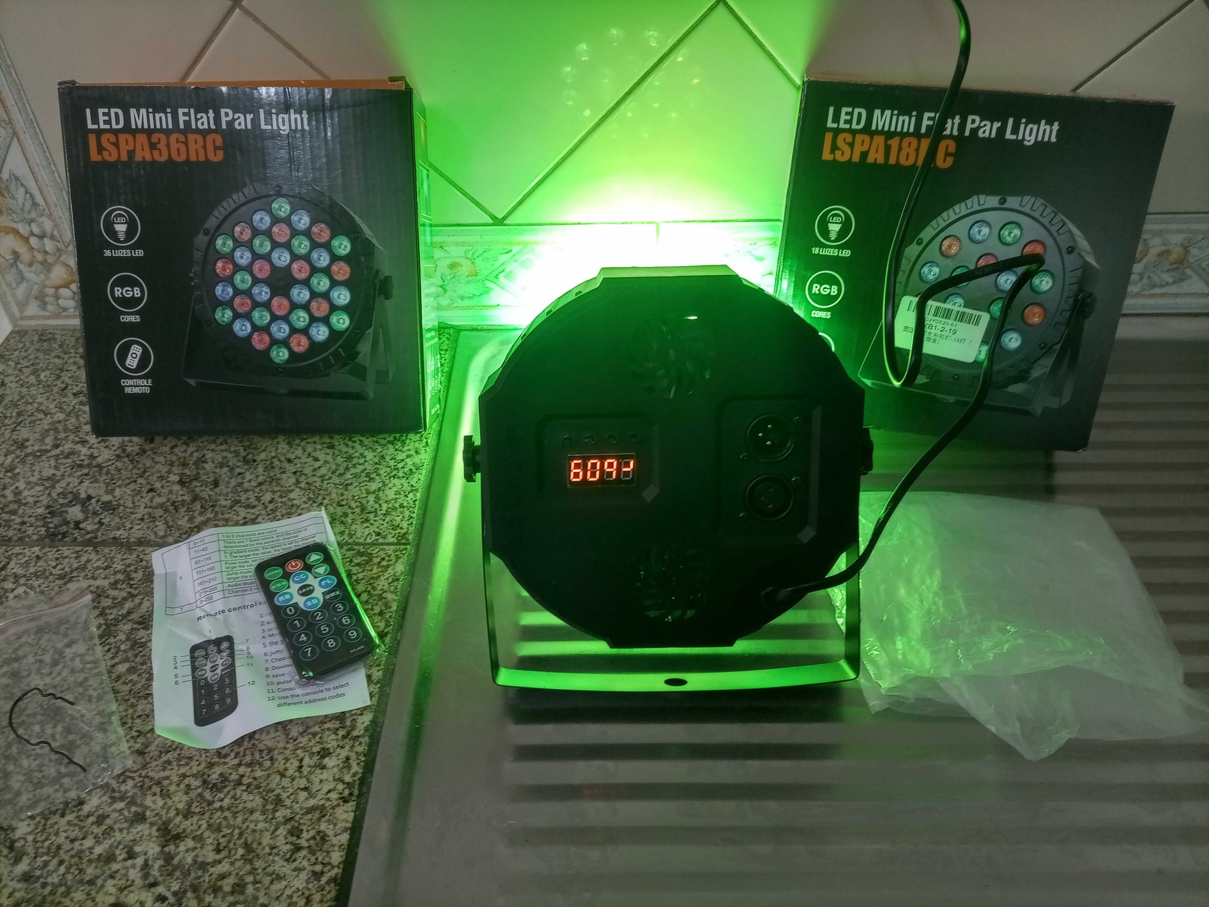 Projetor de palco 36 LED RGB  Novo