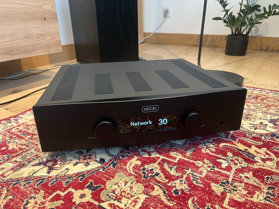 Wzmacniacz Hegel H190