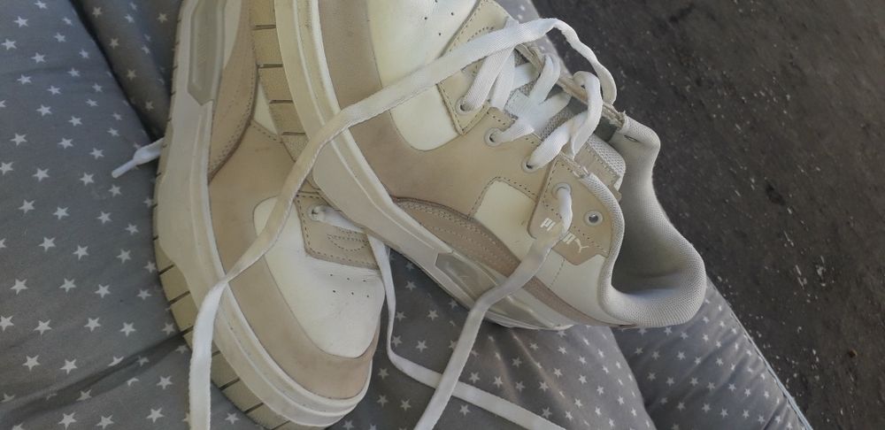 Tênis Puma feminino número 39. Quase novos. Loja: JD.