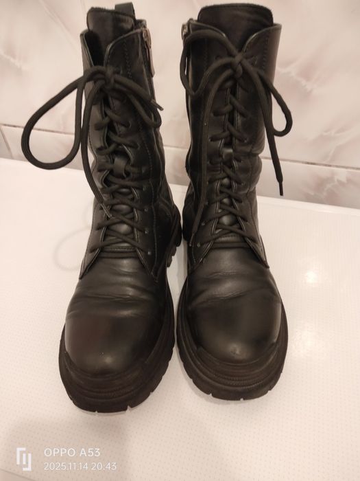 Жіночі зимові чоботи