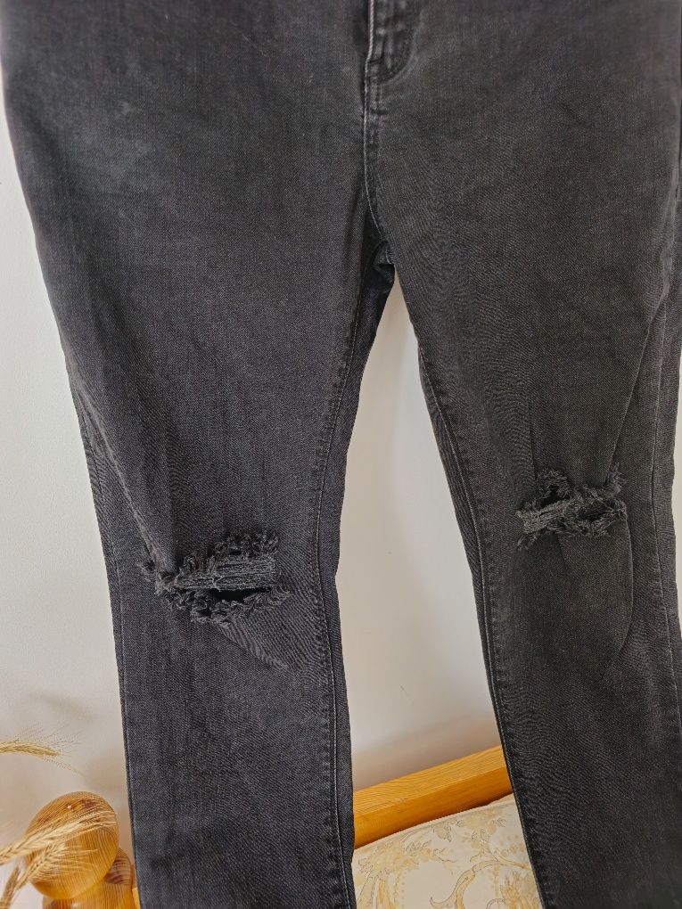 Czarne spodnie jeansy ASOS dziury na kolanach, wysoki stan, L XL